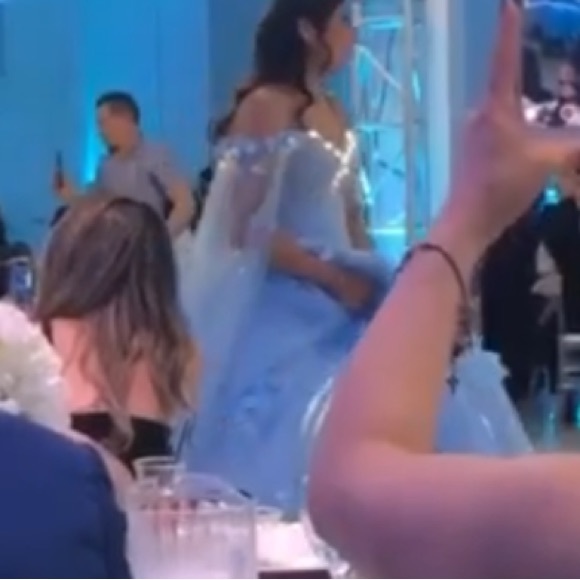 light blue quince dress - Picture 3 of 5